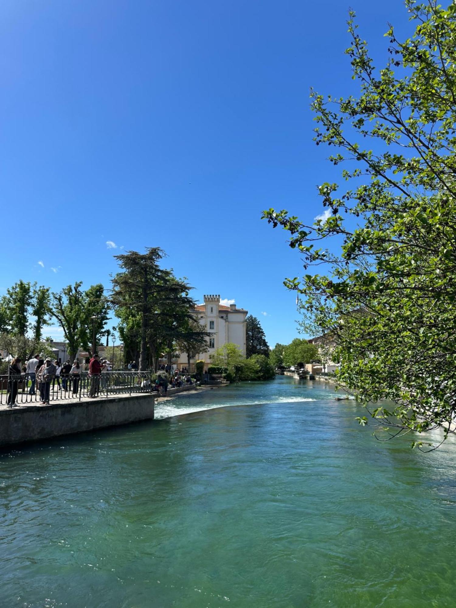 Zen A L Isle Apartment LʼIsle-sur-la-Sorgue Екстериор снимка